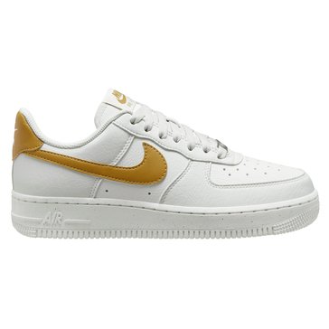 Nike Women's Air Force 1 '07 Court Shoe