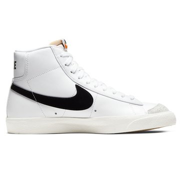 Nike Women's Blazer Mid 77 Vintage Lifestyle Shoe