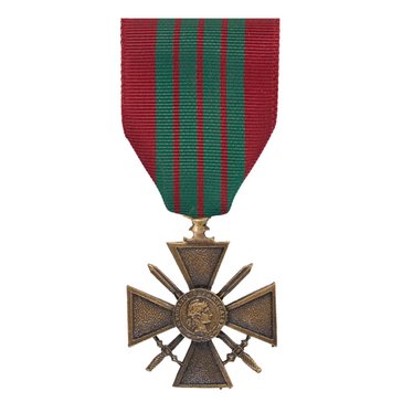 Medal Large WWII French Croix De Guerre CB